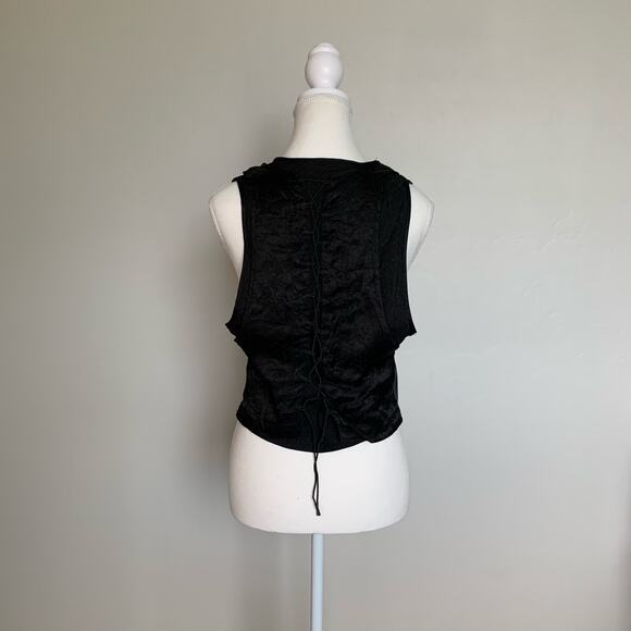 Converse Vest - Picture 6 of 8